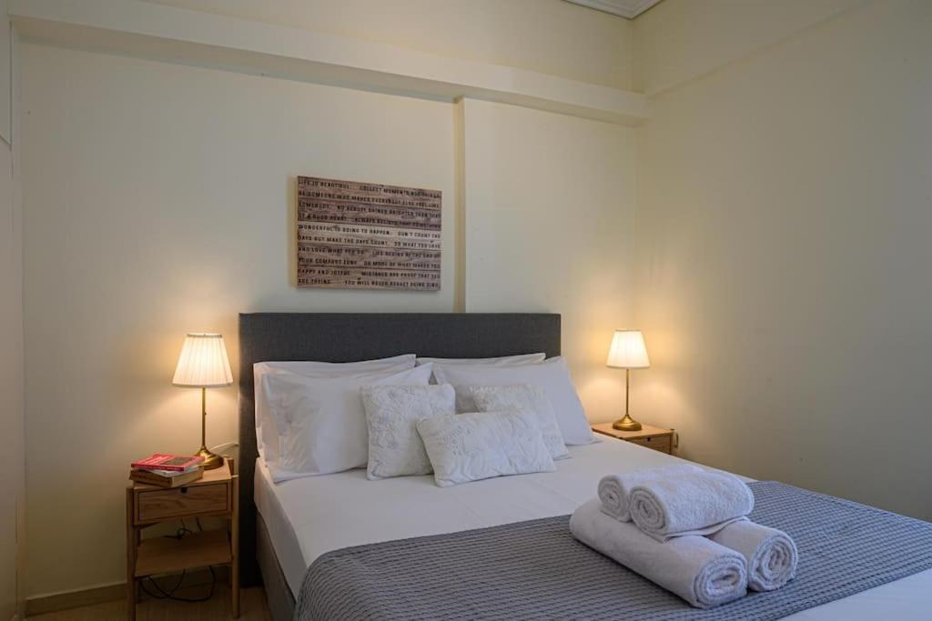 Anna'S Apartment Kalamata Ngoại thất bức ảnh