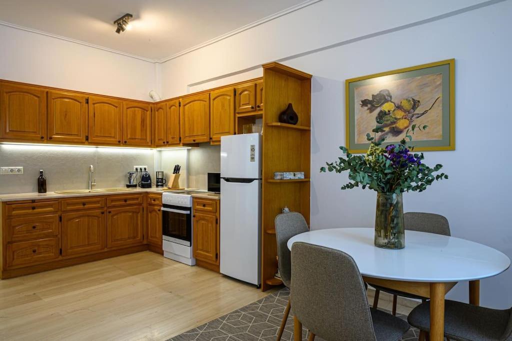 Anna'S Apartment Kalamata Ngoại thất bức ảnh